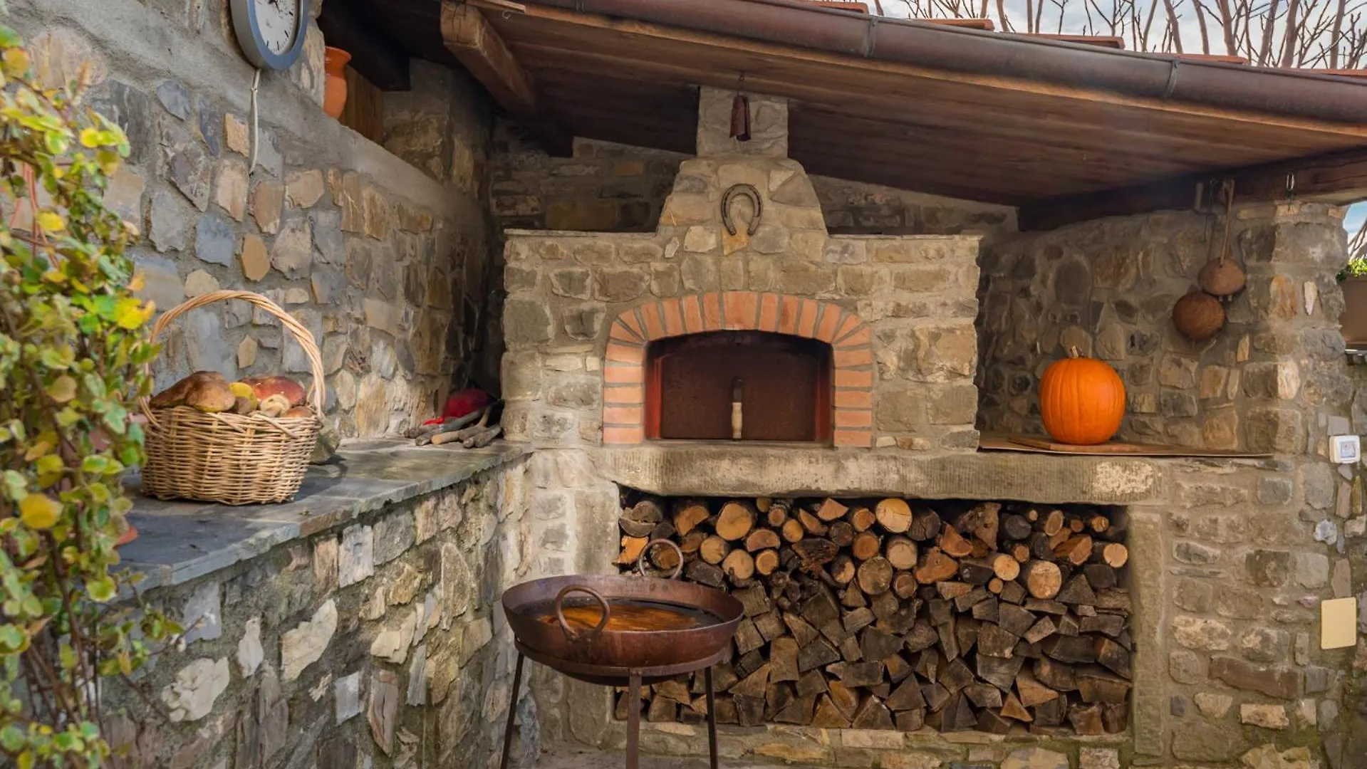 Vivi Luxury Country House Comano
