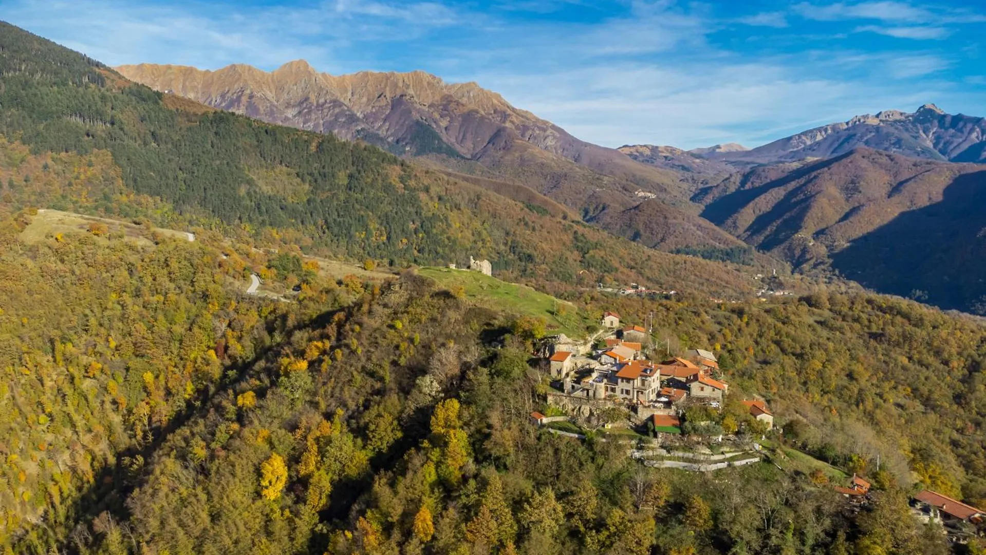 Holiday home Vivi Luxury Country House Comano