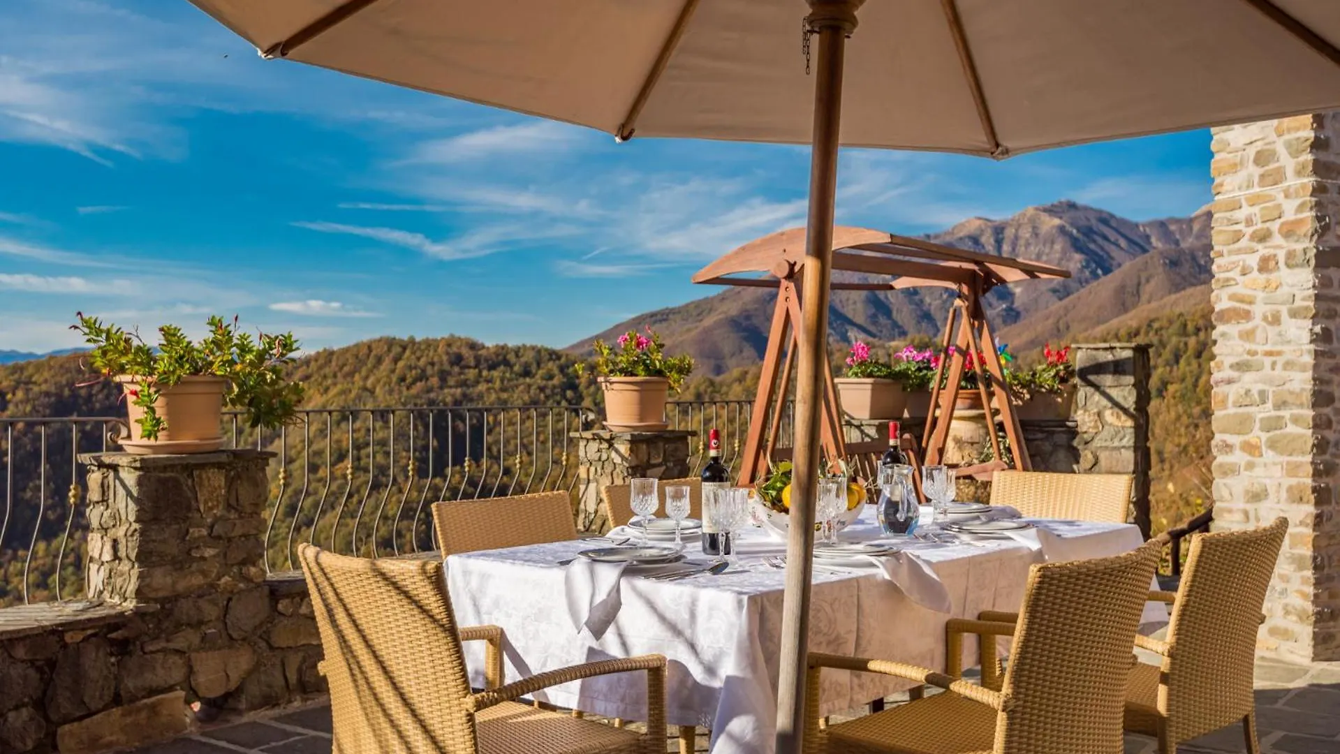 Holiday home Vivi Luxury Country House Comano