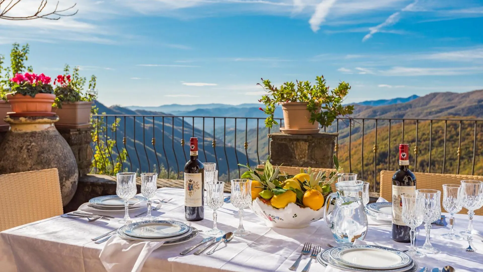 Holiday home Vivi Luxury Country House Comano  Italy