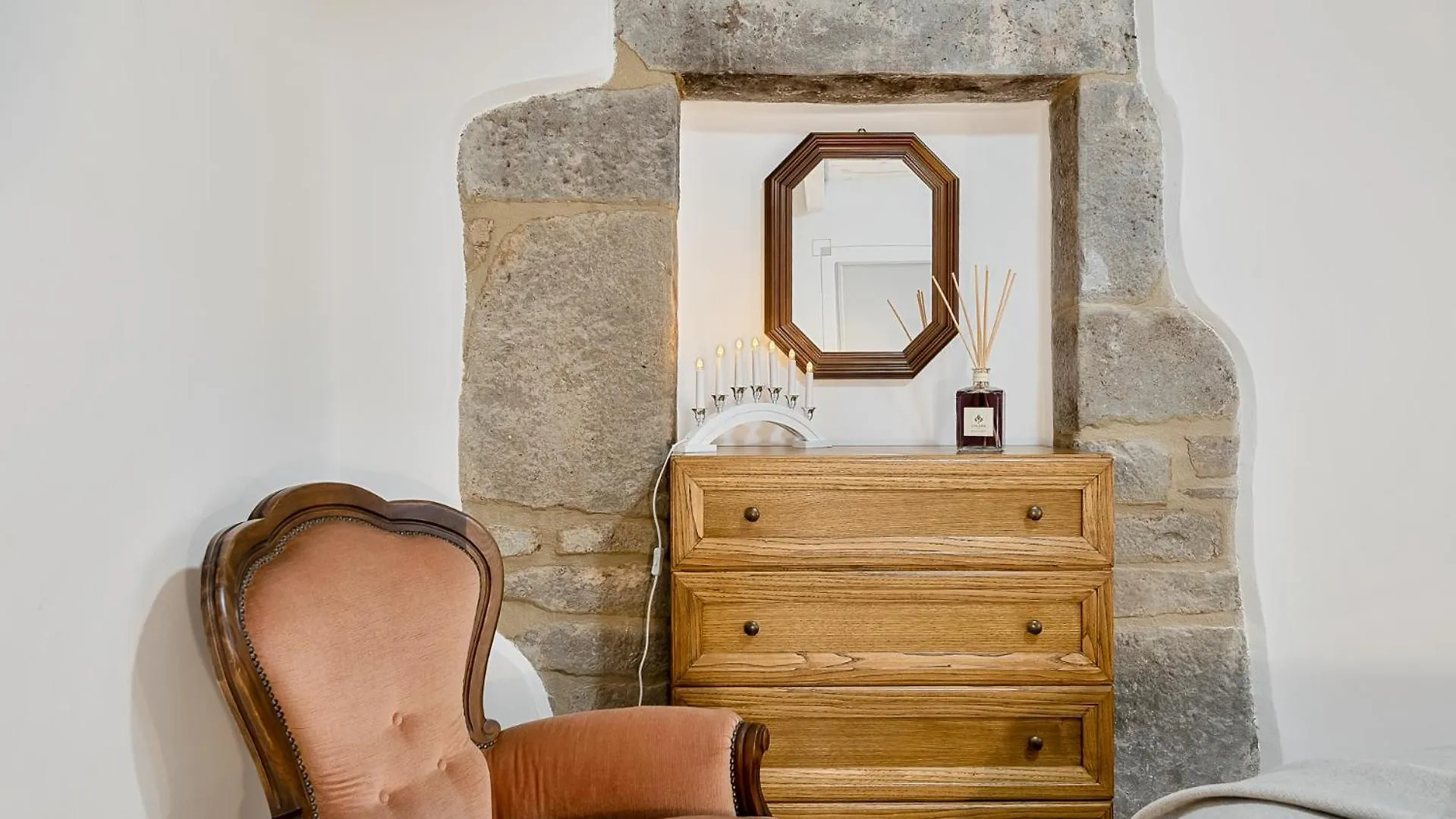 Vivi Luxury Country House Comano  Holiday home