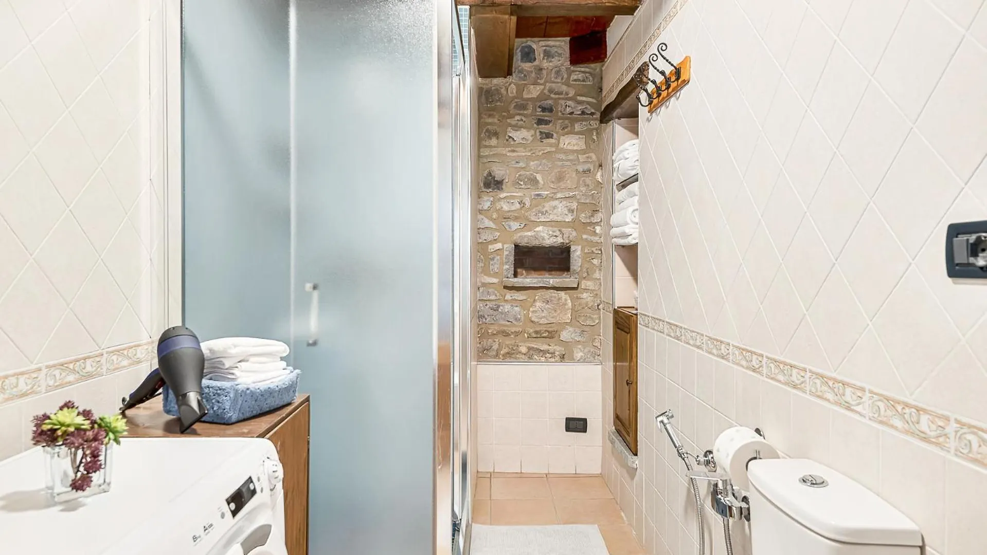 Holiday home Vivi Luxury Country House Comano