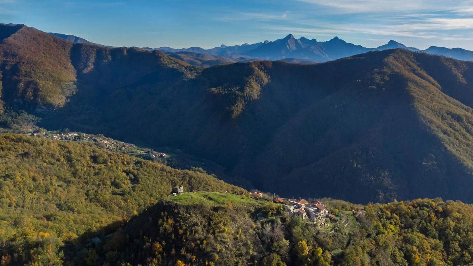 Vivi Luxury Country House Comano  Holiday home